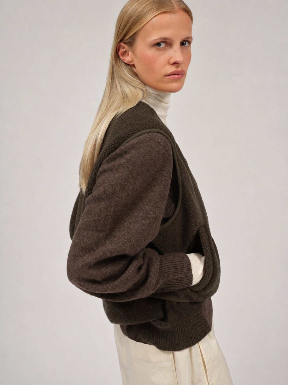 BELVA FLEECE VEST