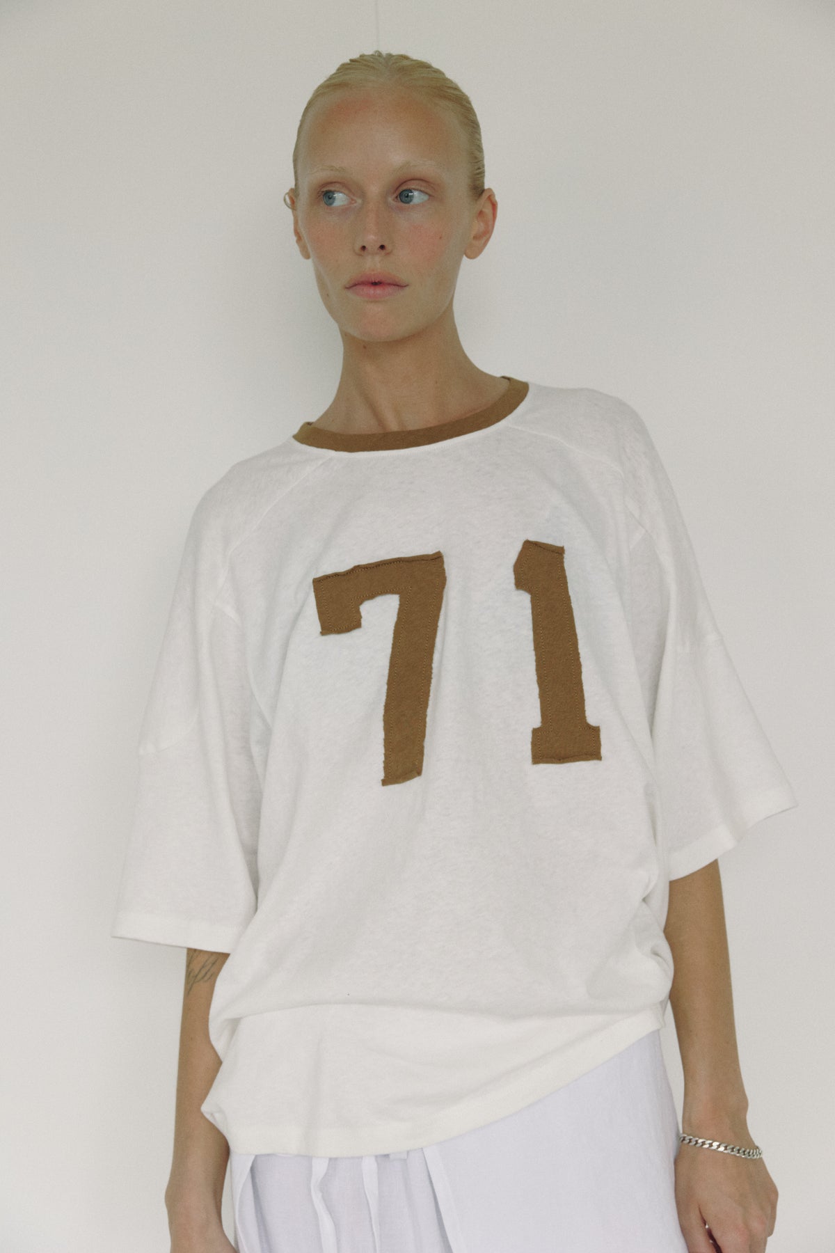 BOHEME GOODS The 71 Tee – Brown / White
