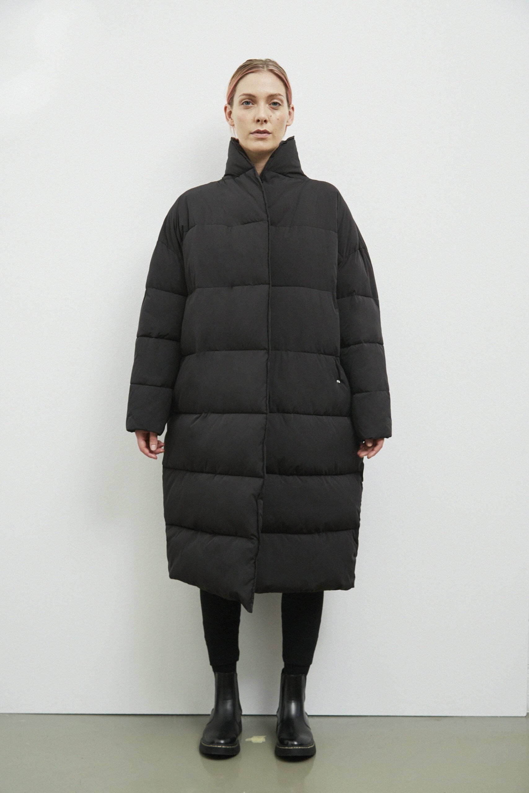 Aberdeen Down Coat, Black – 193 – Embassy of Bricks and Logs – Anna ...